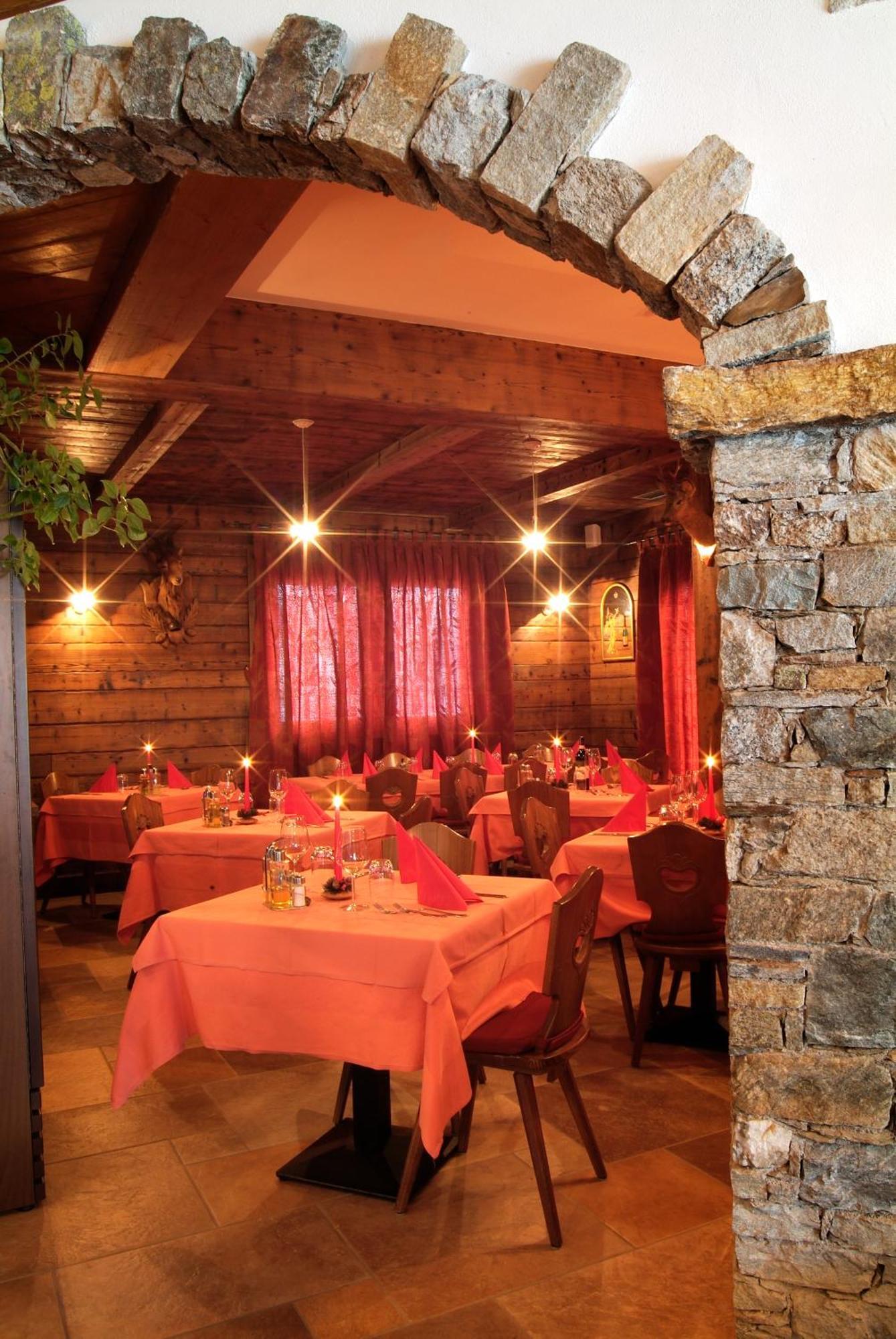Hotel La Tea Livigno Exterior foto